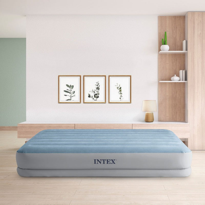 INTEX QUEEN DURA-BEAM COMFORT AIRBED W/FASTFILL USB PUMP L x W x H: 2.03 x 1.52