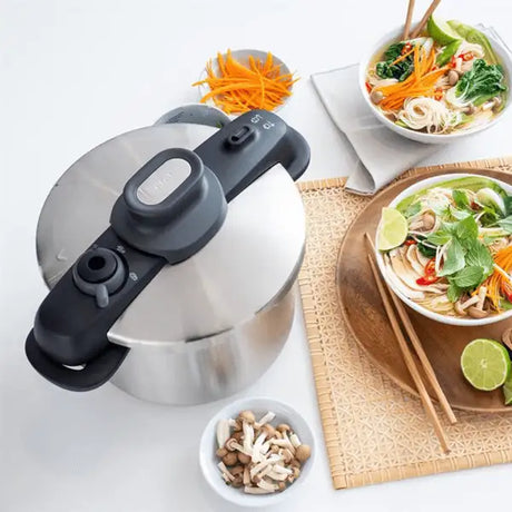 Tefal Secure Compact Pressure Cooker 8L